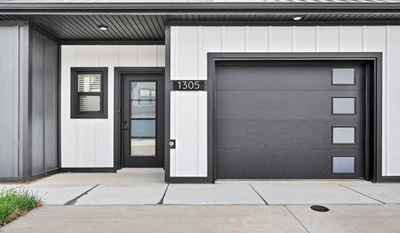 1305 Jonathan Wade Circle