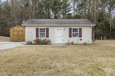 Exterior view of 224 Gail Lane in Dayton, TN