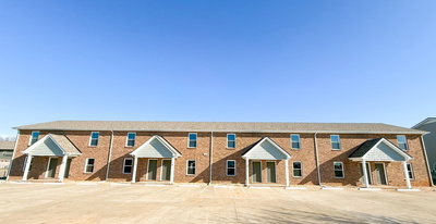 1042 W Creek Coyote Trl