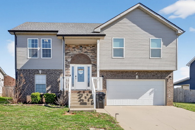 1049 Charles Thomas Dr