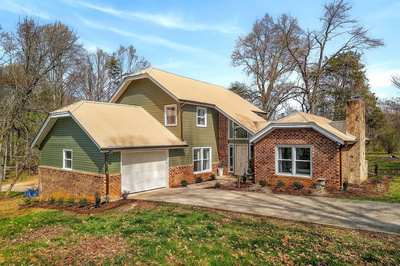 Exterior view of 3815 Post Oak Cir in Cookeville, TN