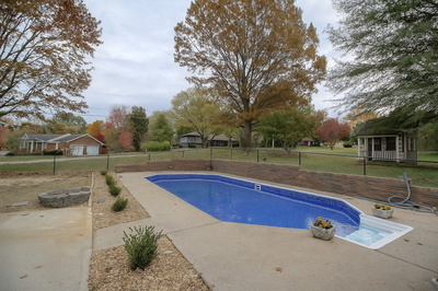 211 General Forrest Dr