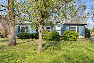 215 Wall St