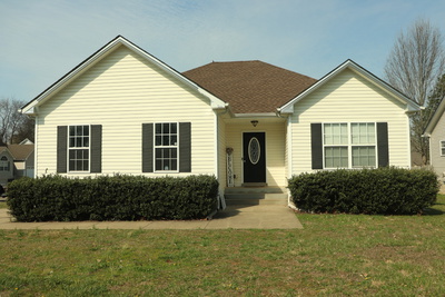 303 Chalet Cir