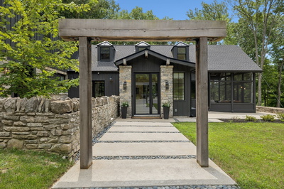 5222 Still House Hollow Rd