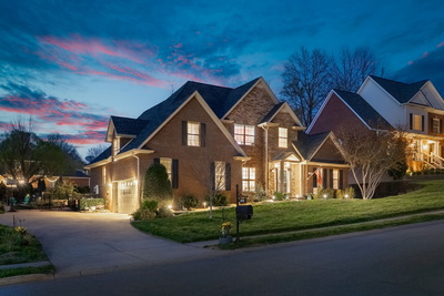 809 Brooke Valley Trce