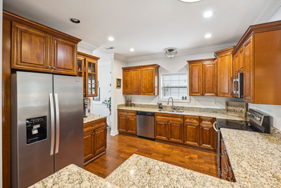 188 Whitman Aly
