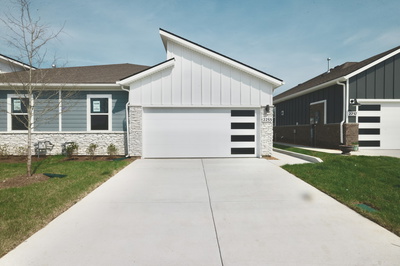 2233 Holmesburg Pvt Circle