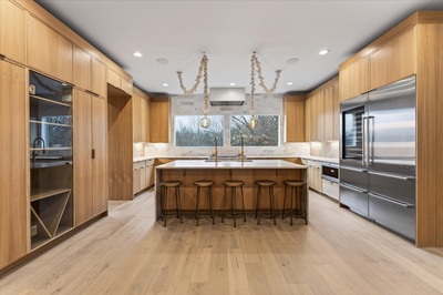 1115 Wilson Pike