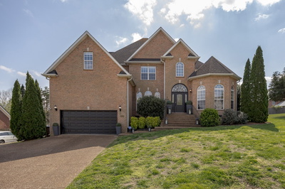 5579 Hill Rd
