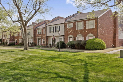 1834 HUNTERS CREEK DR