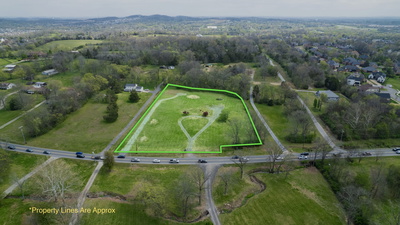 712 New Shackle Island Rd