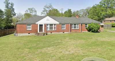 Exterior view of 908 Tower Pl in Nashville, TN