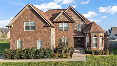 3880 Maliki Dr