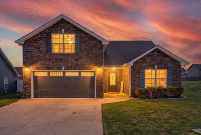 1044 Charles Thomas Dr