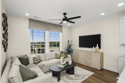 311 Lynwood Station Boulevard