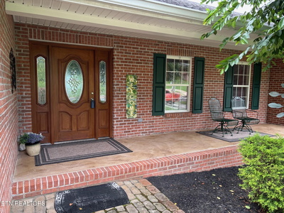 Exterior view of 132 Skyline Drive in Dandridge, TN