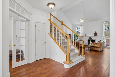 317 Dundee Dr
