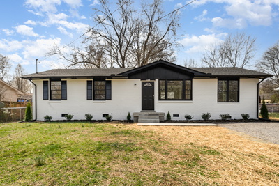 122 Brookside Dr