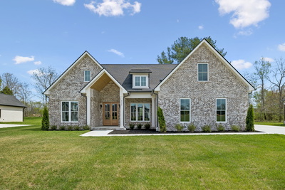 405 Chestnut Oak Ave