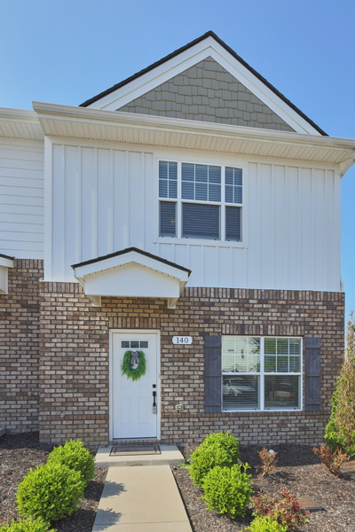 140 Dry Creek Commons Dr