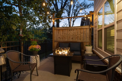 1022 Emery Bay Cir