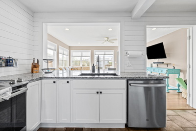 2809 Azalea Pl