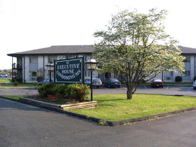 613 Hillsboro Rd