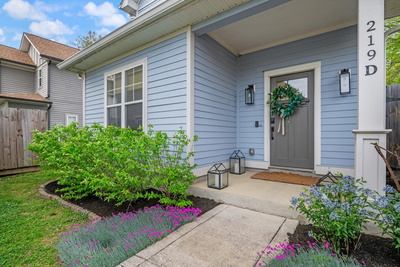 219D Prince Ave