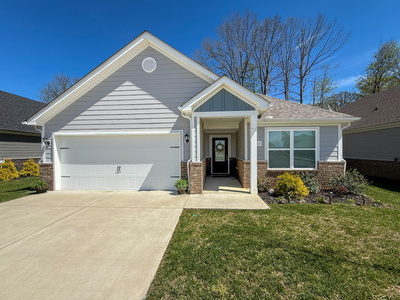 1003 Autumnwood Dr
