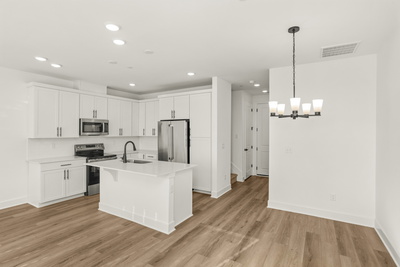 322 Lynwood Station Boulevard