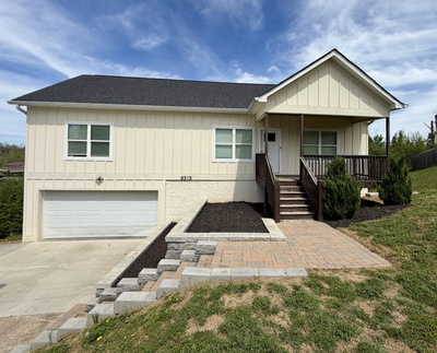 8315 Harvest Oak Lane