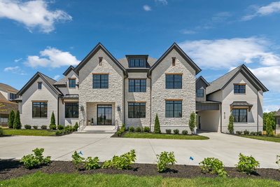 8104 Turning Point Dr