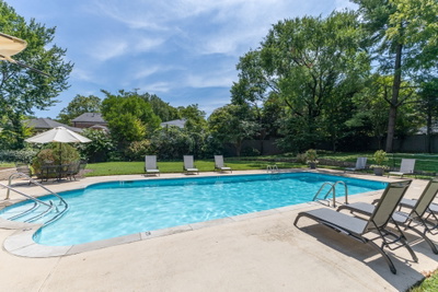 105 Leake Ave
