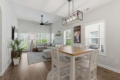 360 Banbury Dr