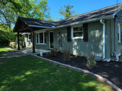 304 Dorr Dr