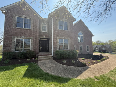 1030 Tower Hill Ln