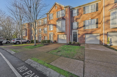 643 Huffine Manor Cir