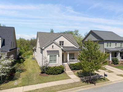 804 Charming Ct