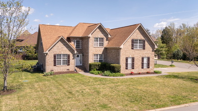 701 Scottland Trce