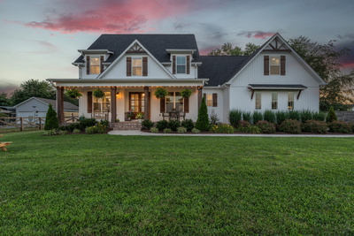 5228 Cross Plains Rd