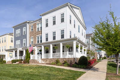 135 Burkitt Commons Ave