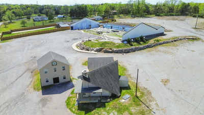 2060 Old Lebanon Dirt Rd