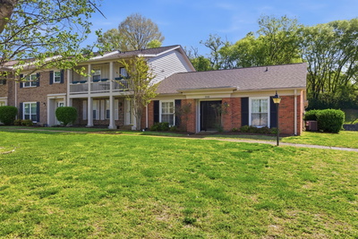 8300 Sawyer Brown Rd