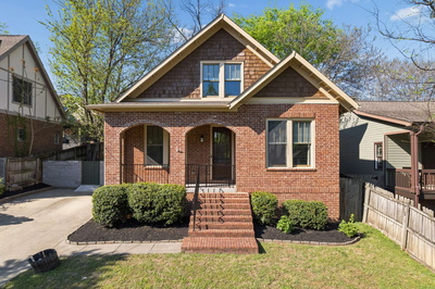 1211 Lillian St