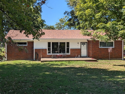 4011 Ivy Dr