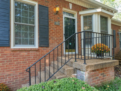 103 Windsor Terrace Dr