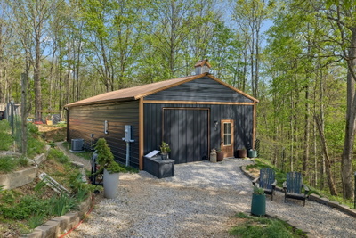 75 New Harmony Rd