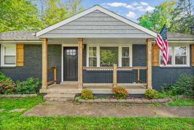16 Donelson Dr