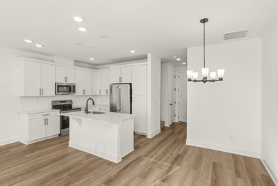 322 Lynwood Station Boulevard